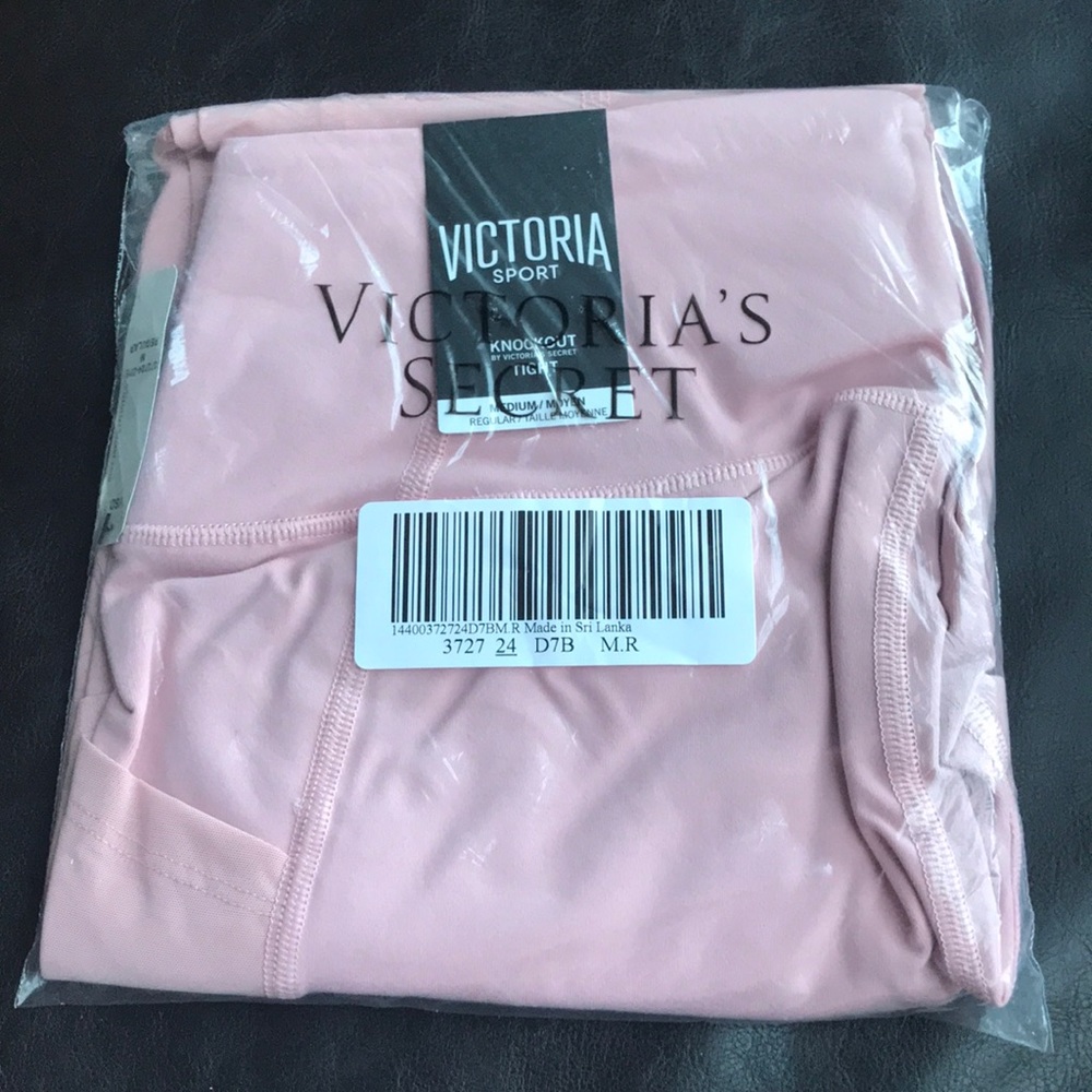 NEW VS Knockout Mesh Pocket Tight Leggings - Picture 2 of 3